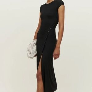 ✨ Reformation Kamila Knit Dress – Black (Size L) ✨